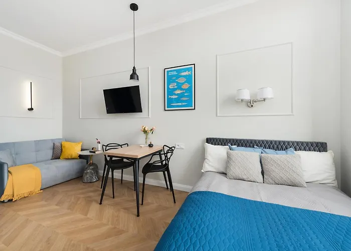 Silver Suite Old Town
